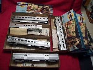 vintage athearn new yark city train cars with boxes  