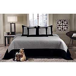   piece Gray/ Black Quilted King size Bedspread Set  