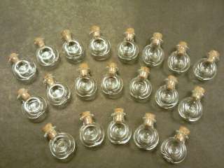 10 Pcs Miniatures Mini Hand Blown Bottles   XO Wine Shaped  