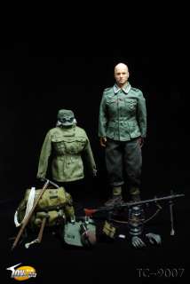 WWII German Mountain Troop MG 34 Gunner Figure by Toys City TC 