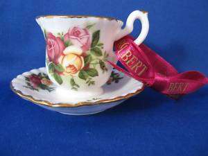 ROYAL ALBERT OLD COUNTRY ROSES CUP/SAUCER ORNAMENT NEW  