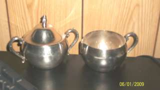 Oneida Silversmith Sugar Bowl Lid And Creamer Ornate Handles Good 