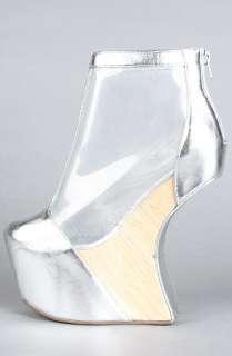   Shoe in Silver and Clear  Karmaloop   Global Concrete Culture