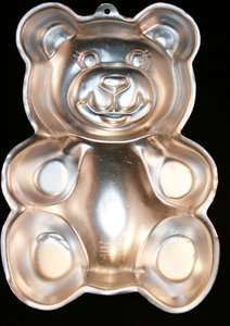 Wilton Teddy Bear Cake Pan 2105 9402  