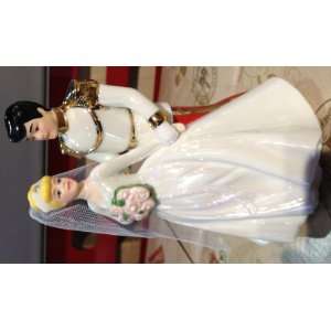  Disney Cinderella and Prince Wedding Cake Top Figurine NEW 