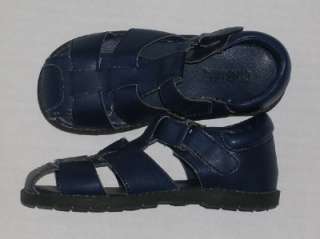   Shark Cove boys size 8 navy blue fisherman leather sandals  