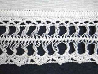 Estate Hand Crochet/Tatting Trimmed White Cotton Pillowcase Set  