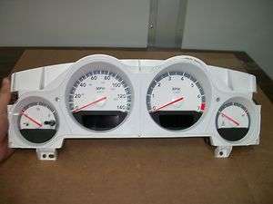   DOMESTIC 140 MPH AUTOMATIC SPEEDOMETER CLUSTER OEM 25K MILES  